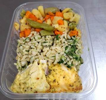 Tilápia Grelhada com Arroz de Espinafre e Mix de Legumes - 300 gramas